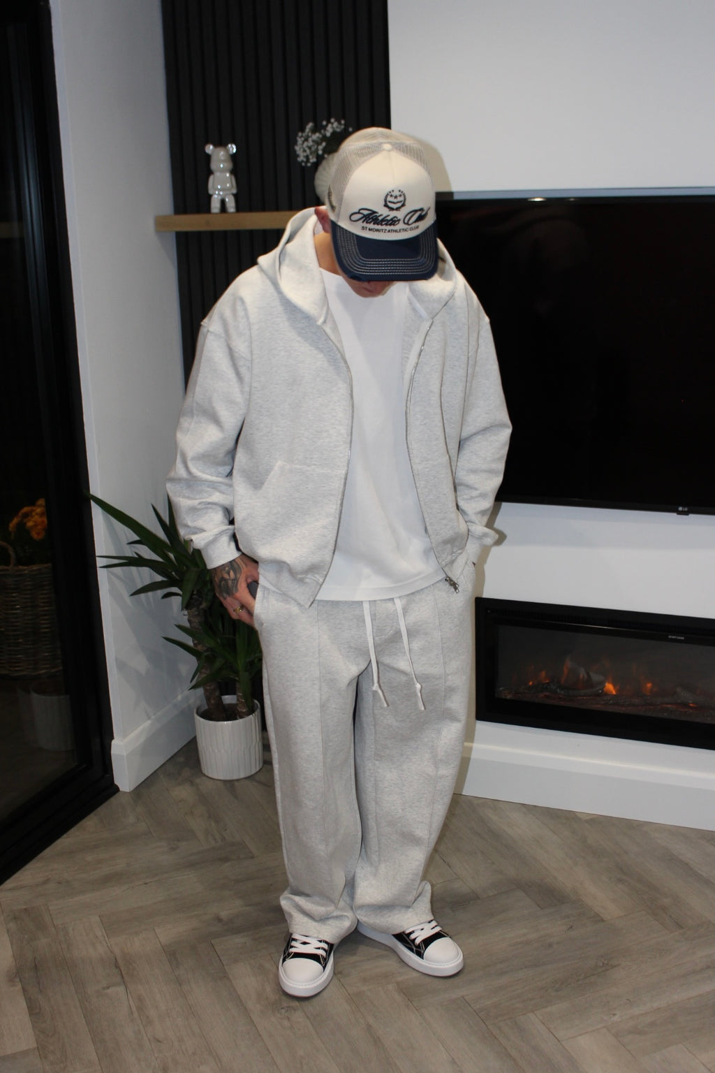 THREADS BLANK JOGGERS - GREY