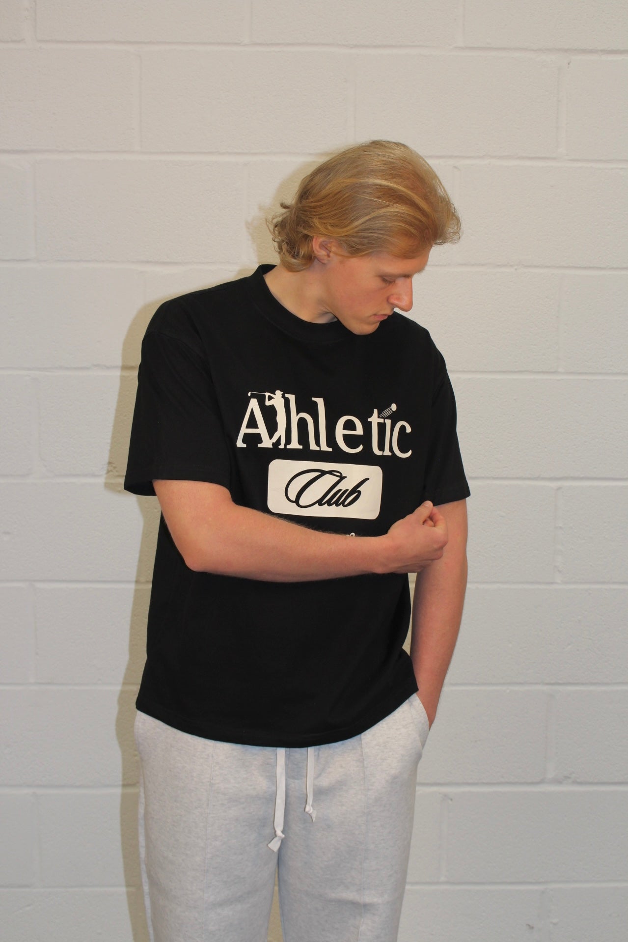 ATHLETIC CLUB GOLF TEE - BLACK